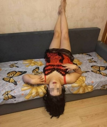 Волшебные руки и взгляд, которые заставят тебя забыть обо всем! 🌟
Живу в Москве и готова порадовать тебя своими услугами. В моем арсенале - массаж, стриптиз, ролевые игры и многое другое, что подарит тебе незабываемые моменты наслаждения. 💋
Мои возможности бесконечны, я открыта для экспериментов и новых сексуальных открытий. Со мной ты почувствуешь себя настоящим мужчиной, который заслуживает только лучшего! 💥
Не забудь заглянуть в мои отзывы, чтобы убедиться в моей незабываемости. Мои фото подтвердят, что я - настоящая красотка, готовая подарить тебе невероятные эмоции.
Не теряй времени и позвони мне прямо сейчас, чтобы начать наше незабываемое приключение. Я жду тебя в Москве, чтобы сделать тебе ночь полной страсти и наслаждения. Открой для себя новые грани удовольствия со мной! 💫 Диана